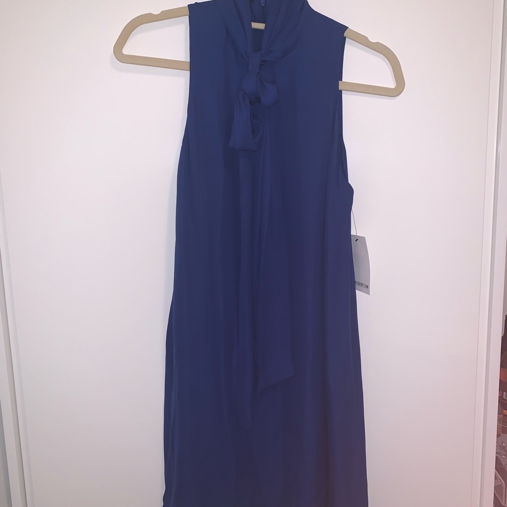 Alice + Olivia NWT size XS blue tie bow dress